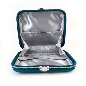 Portable EVA Luxury Cosmetic Storage <b>Box</b> Stylish <b>Large</b> Capacity Lightweight Travel Organizer Durable Makeup Storage <b>Gift</b> <b>Box</b> - Product Image 3
