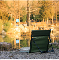 Chaise de plage ultra-légère et portable, chaise pliante basse pour le sable avec cadre en aluminium pour le camping, les activités de plein air, le balcon, le parc, la pelouse et les pique-niques