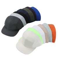 Gorra de running lisa con logo personalizado, sin estructura, tipo camper, de poliéster impermeable, de 7 paneles.