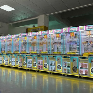 Máquina expendedora de juguetes Dreamland operada con monedas, mini, de 28 pinzas, máquina de juego de regalos con pinzas, máquina de premios de lujo con grúa. - Product Image 4