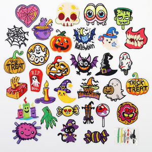 Patch thermocollant en tissu pour Halloween, motif drôle Citrouille Sorcière, pour le marché international - Product Image 1