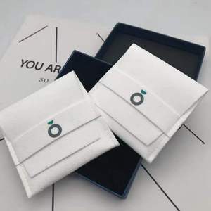 Sacchetti in <span class=keywords><strong>Camoscio</strong></span> Riciclabile Personalizzati con Logo KW, Chiusura a Bottone, Confezione Regalo per Collane e Anelli con Gemme - Product Image 2