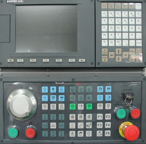 Tour CNC HS HS 5-DI de type gangue avec commande Fanuc, double broches de 5 pouces, conception à colonne, usage moyen - Product Image 2