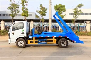 Camión de Basura Dongfeng Pequeño de 4cbm con Brazo Hidráulico Giratorio, Distancia Entre Ejes de 3300mm, Cargador de Basura para Calles y Estrechos Estrechos - Product Image 3