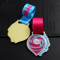 Médailles de danse en métal plaqué or et argent de luxe, en forme de cœur 3D, en alliage de zinc émaillé, avec logo personnalisable