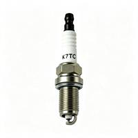 Bougie d'allumage à griffe unique K7Tc de haute qualité pour moteur de tronçonneuse 2 temps, tondeuse à gazon et machines de jardin – Pièce de rechange
