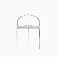 Chaises de salle à manger triangulaires en métal nordique, comptoirs de bar portables en argent et chaises de salle à manger créatives pour maisons d'hôtes, chaises d'extérieur
