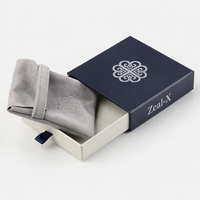 Boîte à bijoux de luxe bleu marine écologique avec logo personnalisé, pochette en microfibre suédée, ensemble d'emballage en carton rigide, impression offset