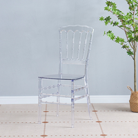 Transparenter Kristallklarer Stapelbarer Outdoor-Bankettstuhl für Hochzeiten und Events Neues Design Acryl-Bürostuhl