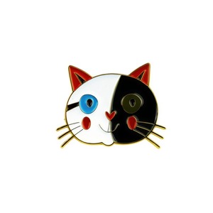 Custom Stylish Anime <b>Cat</b> Enamel Pin Alloy Brooch Black White Face Design <b>Backpack</b> Hat Decorative Accessory Gift - Product Image 5