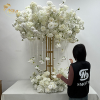 Nika Bruiloft Evenementen Decor Elegant Wit Kunstmatige Ronde Dubbele Cirkel Bloemen Hoepel Bloem Middelpunt Met Plafondroos