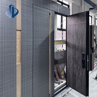 Porte d'entrée métallique en aluminium gravé, style minimaliste italien, avec système de sécurité dissimulé, personnalisable