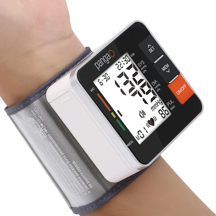 Pangao electronic automatic wrist bp machine digit talking blood pressure monitor