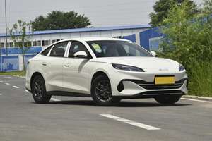 2024 BYD Seal 06 Dmi 120km Modèle phare hybride BYD Seal 2WD Auto Chine Nouvelle voiture Ev d'occasion - Product Image 3