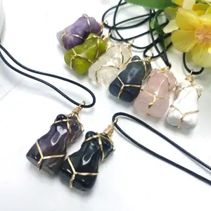 Nhà Máy Giá tinh thể tự nhiên đá khắc fluorite pha lê figurine dây vàng bọc Nữ Cơ thể vòng cổ