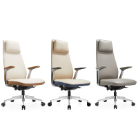 Chaise de bureau exécutive en cuir marron à dossier haut avec hauteur réglable, appui-tête réglable, accoudoirs fixes et pivotante pour salon