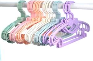 Cintre en plastique PP portable multifonctionnel et écologique pour enfants et bébés, pour armoire et salle de bain, avec un design à nœud papillon - Product Image 2