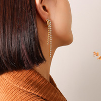 Boucles d'oreilles pendantes Gaovo minimalistes vintage haut de gamme en forme de C avec pampilles en zircon cubique, plaquées or 18 carats, en acier inoxydable, tendance, pour usage quotidien, pour femmes