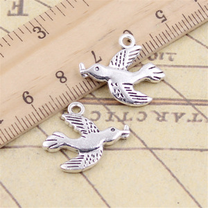 Dijes de <span class=keywords><strong>Paloma</strong></span> de la Paz, <span class=keywords><strong>Golondrina</strong></span>, 21x19mm, Color Plata Antigua, Colgantes para Hacer Joyería Tibetana Hecha a Mano - Product Image 2