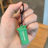 Kualitas tinggi disesuaikan Mini kebugaran Gym aksesoris olahraga botol gantungan kunci Carabiner Logo dicetak karet ramah lingkungan tahan lama