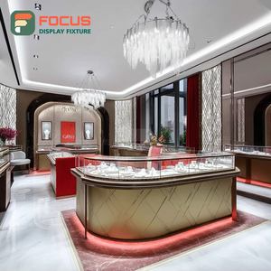 Fabricante de Sistemas de Exhibición de Joyería Personalizados de Alta Visibilidad, Vitrina para Tienda de Marca con Superficie Pulida - Product Image 5