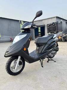 <span class=keywords><strong>Scooter</strong></span> <span class=keywords><strong>Suzuki</strong></span> UM125 125cc à refroidissement par air, EFI, CVT - Product Image 2