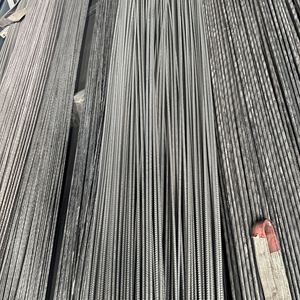Barre di Ferro per Calcestruzzo Gr40 Gr60 HRB400, Tondini in Acciaio al Carbonio Filettati, Barre d'Armatura in Acciaio Deformato Laminato a Caldo per Costruzioni - Product Image 4