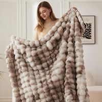 Jeté en fausse fourrure moderne, quatre saisons, imperméable, doux, pelucheux, tie-dye marron, 50x60 pouces, pour usage domestique
