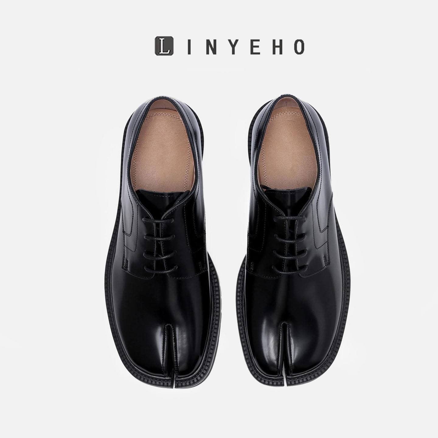 สีดำ (สายรัด)