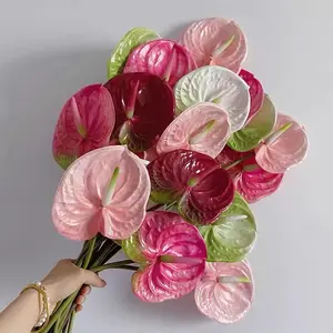 M620 fiori di Anthurium di plastica della pianta artificiale rossa di alta qualità tocco reale per il pezzo dei centri della tavola della festa nuziale domestica