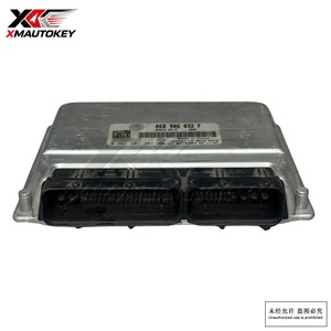 Módulo de Control del Motor (ECM) Original Usado, Computadora del Motor ECU 06B906032F 0 261 201 351 ME7.5 Motronic para Automóviles Volkswagen VW - Product Image 3