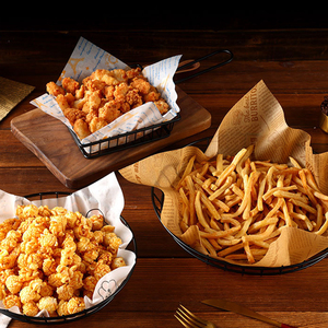 נייר עטיפה למזון, מותאם אישית עם הדפסת לוגו וגודל, בטוח למזון, עמיד לשומן, מצופה שעווה, לאריזת בשר ודלי. - Product Image 5