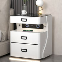 Nouvelle table de chevet moderne en forme de robot, de haute qualité, intelligente, sécurisée, multifonctionnelle, luxueuse, en bois, avec éclairage LED sans fil