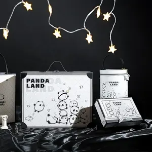 Schachteldruck schwarz und weiß panda-muster andenken baby neugeborenes kleidungsstück geschenkset box