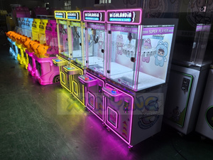 Máquina de Arcade de juegos que funciona con monedas, grúa de garra giratoria Neo y máquina de regalo de sujeción con clip con casillero de premios - Product Image 6