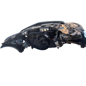 Pare-chocs avant <span class=keywords><strong>Mercedes</strong></span> CLS63AMG Sport Edition 2011-2018 W218AMG ABS Grille noire Radiateur Feux antibrouillard 4MATIC - Product Image 3