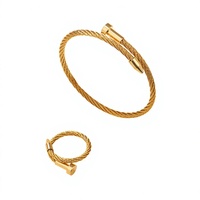 Brazalete con Tachuelas Estilo Cable, Inspirado en Instagram, Moderno, Chapado en Oro de 18k, Acero Inoxidable, No Pierde el Color, Unisex