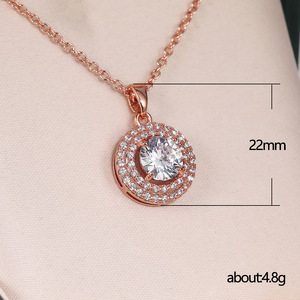Elegante Collana con Ciondolo Classico per Donne, Catena a Forma di Fiore in Lega di Rame, Gioiello per Fidanzamento - Product Image 4