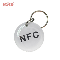 Tag NFC NTAG 213 en Résine Époxy pour Partage sur les Médias Sociaux avec Porte-clés