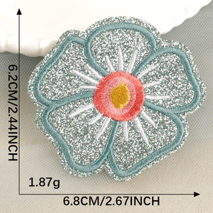Parches de flores bordados con purpurina de colores de buena calidad para ropa de niños - Product Image 2