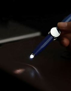 Fidget Spinner LED multifonctionnel anti-anxiété avec logo personnalisé, design animal rotatif, pointe en métal - Product Image 4