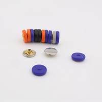 Bouton magnétique flexible en laiton moderne de haute qualité, personnalisable, à trou traversant, pour vêtements et sacs