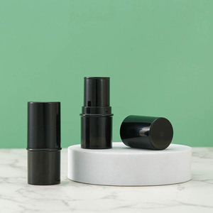 Tubo <span class=keywords><strong>de</strong></span> lápiz labial recargable corrector base tubos <span class=keywords><strong>de</strong></span> bálsamo labial personalizados redondos <span class=keywords><strong>de</strong></span> plástico DIY al por mayor <span class=keywords><strong>precio</strong></span> <span class=keywords><strong>de</strong></span> promoción <span class=keywords><strong>de</strong></span> la P-LAN - Product Image 2