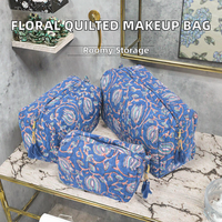 Sac de maquillage portable en coton matelassé à motif floral avec logo personnalisé, grande capacité, organisateur de cosmétiques réutilisable, fermeture éclair, pompon, pour femmes, voyage