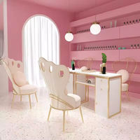 Station de manucure double moderne avec cadre doré, plateau blanc, tiroirs de rangement, mobilier de salon confortable, table à ongles
