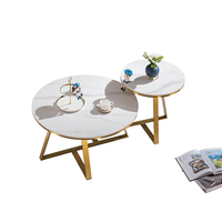 Ensemble de table basse moderne de luxe blanche avec plateau en pierre frittée et pieds en acier inoxydable pour le mobilier de salon