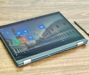 แล็ปท็อปธุรกิจแบบ 2-in-1 หน้าจอสัมผัสบางเฉียบ รุ่น Thinkpad X380 Yoga Core I5 I7 รุ่นที่ 8 ขนาด 13.3 นิ้ว มือสอง - Product Image 1