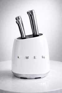 Ensemble de couteaux rétro italien 7 pièces avec bloc en bois - Couleur crème, acier inoxydable, manche ergonomique - 6 couleurs disponibles - Product Image 5