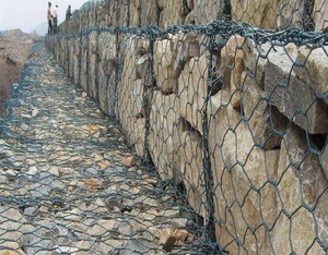 Grillage hexagonal, protection des pentes des rivières, robuste, de bonne qualité et abordable - Product Image 4