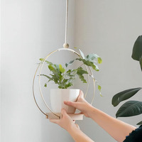 Porte-pot de fleurs suspendu en métal de style bohème européen, durable, pour plantes d'intérieur et d'extérieur, panier pour plantes pour la décoration du jardin